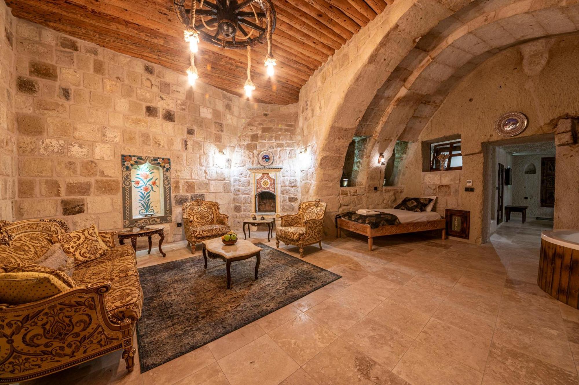 Capp Royal Cave Hotel Ürgüp Kültér fotó
